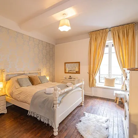 Pointe Lachenal - Beautifully Furnished In The Heart Of * Chamonix
