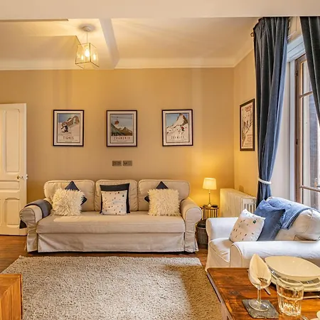 Pointe Lachenal - Beautifully Furnished In The Heart Of Apartman Chamonix